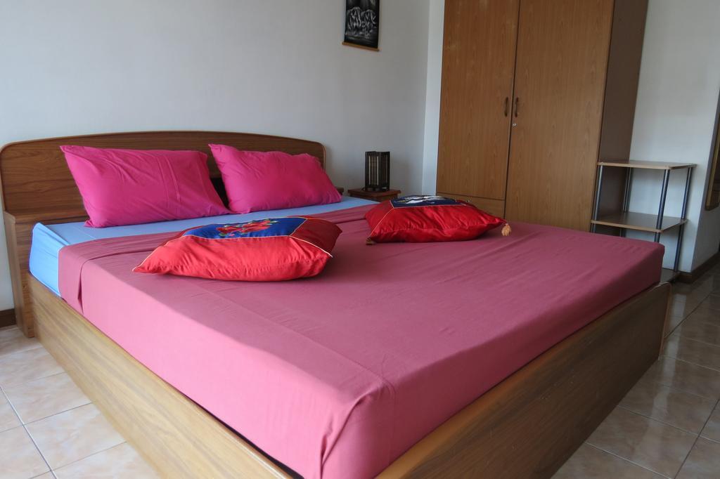 View Talay 1B Holidays Pattaya Exterior foto
