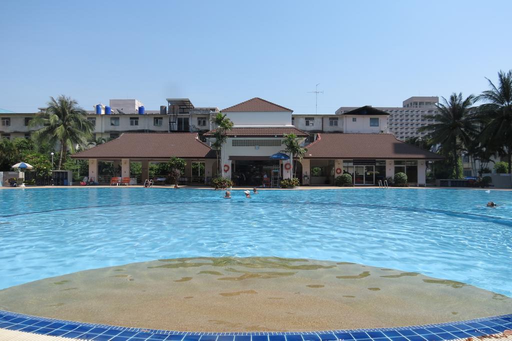 View Talay 1B Holidays Pattaya Exterior foto