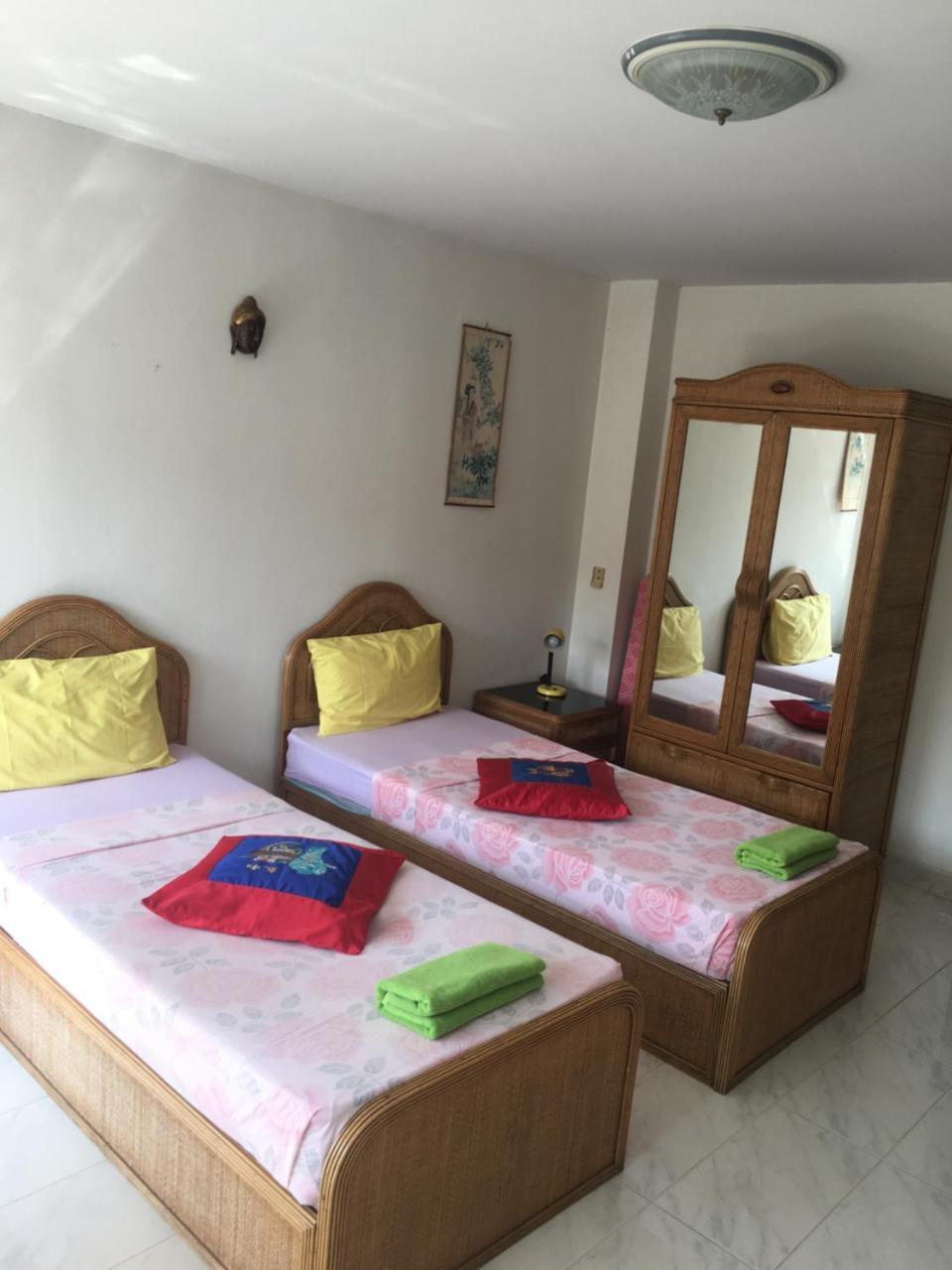View Talay 1B Holidays Pattaya Exterior foto